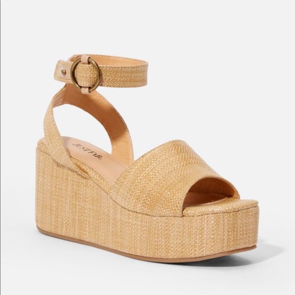 Wedge - Picture 1 of 1